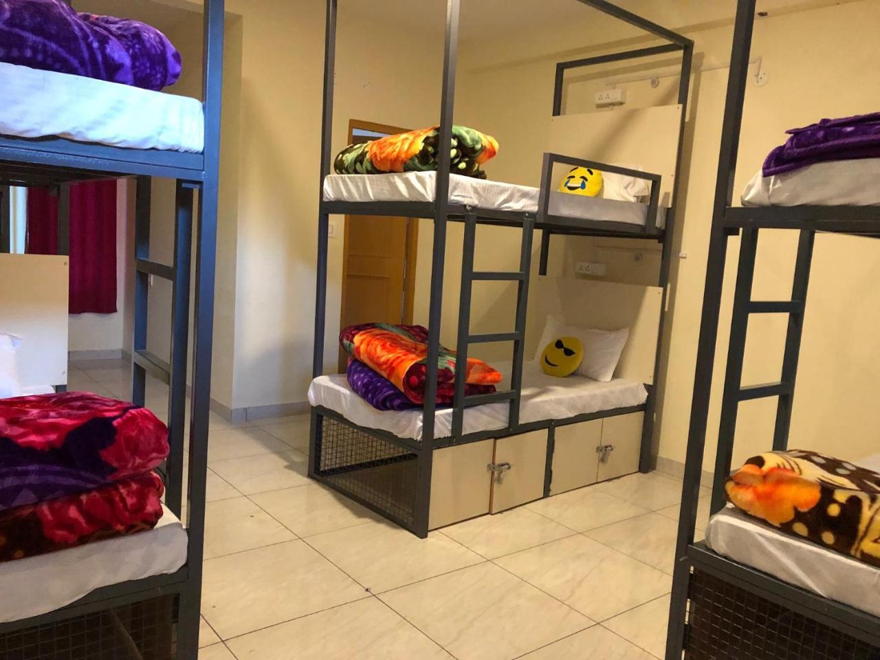 Hostel Cozy Beds Касоль Екстер'єр фото